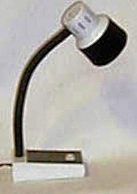 CD001