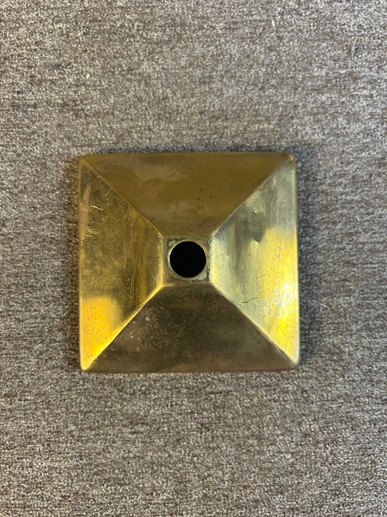 VP082