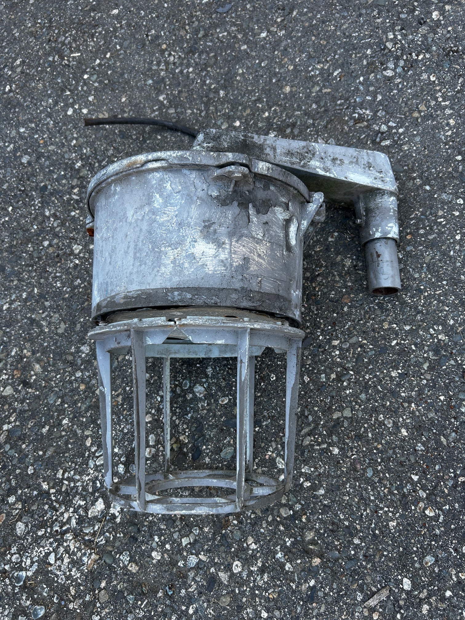 Street lights heads - hardware