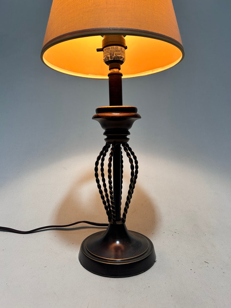 TT806