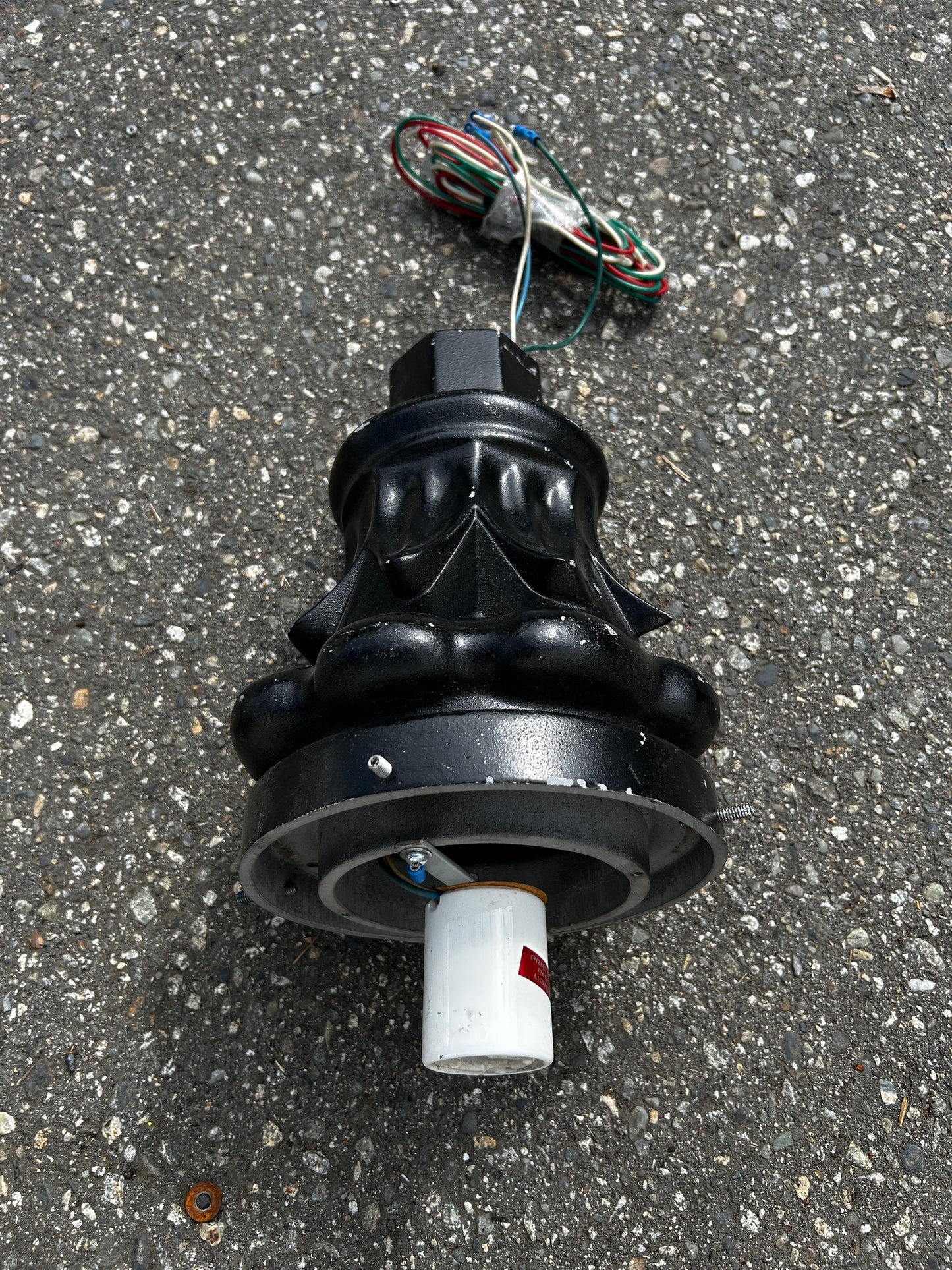 EUC Streetlight heads without shades x8