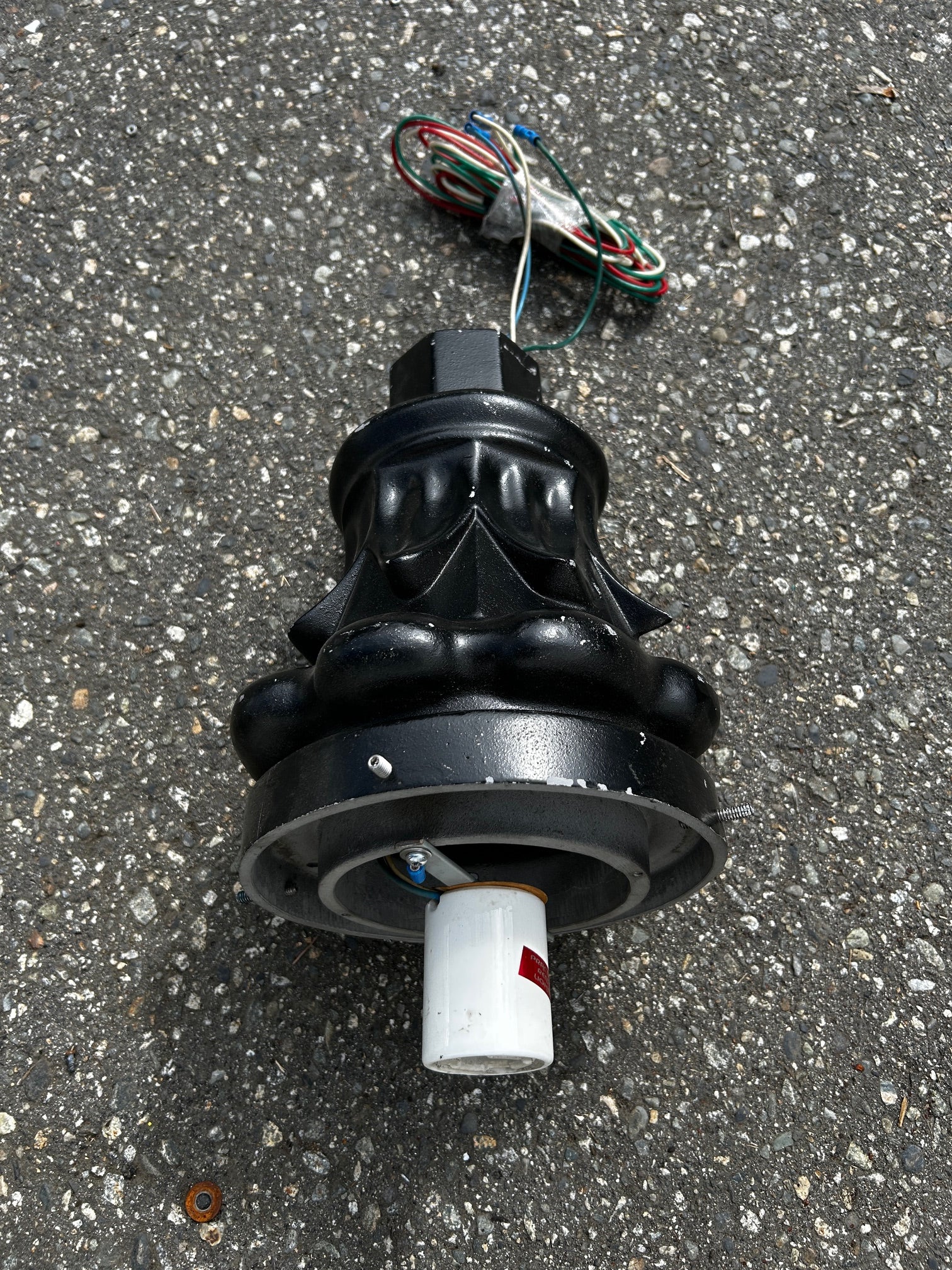 EUC Streetlight heads without shades x8