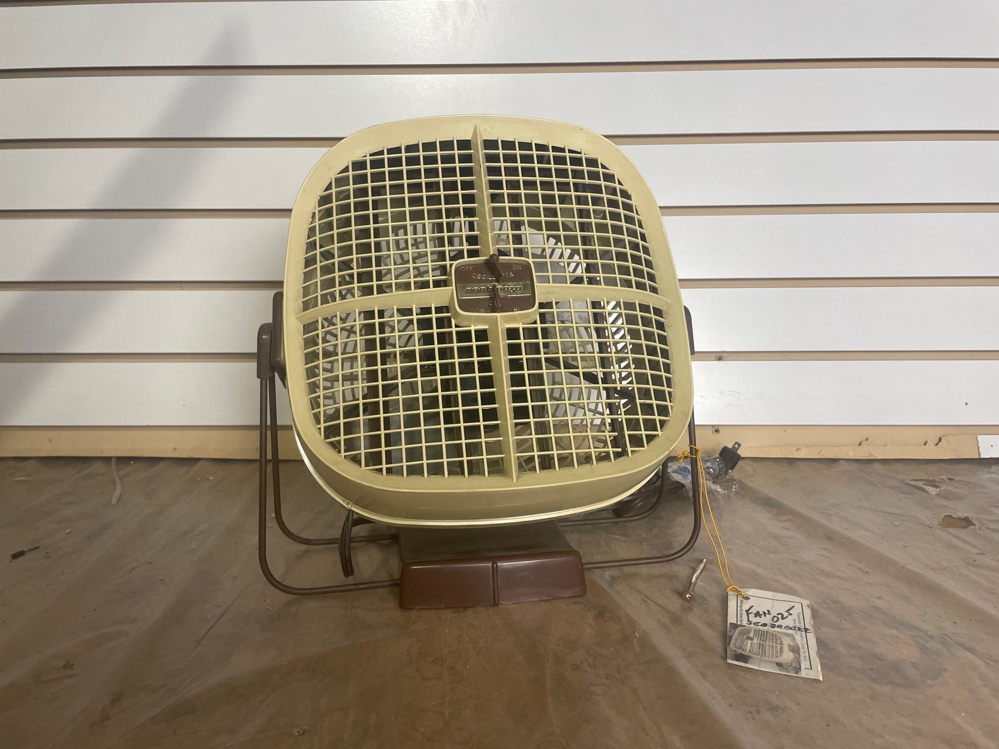 FAN025