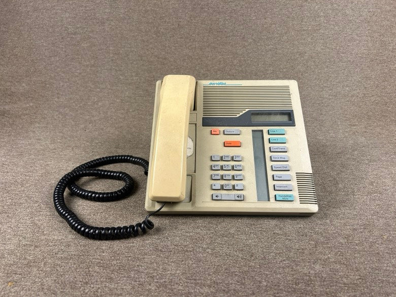 Phone027