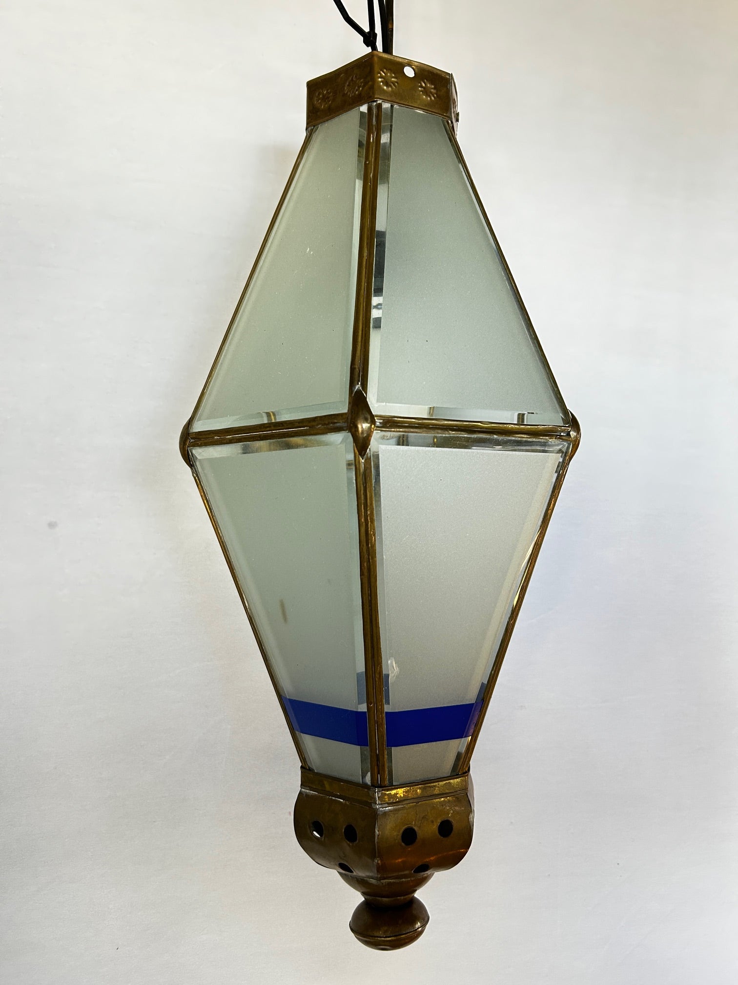 KH183