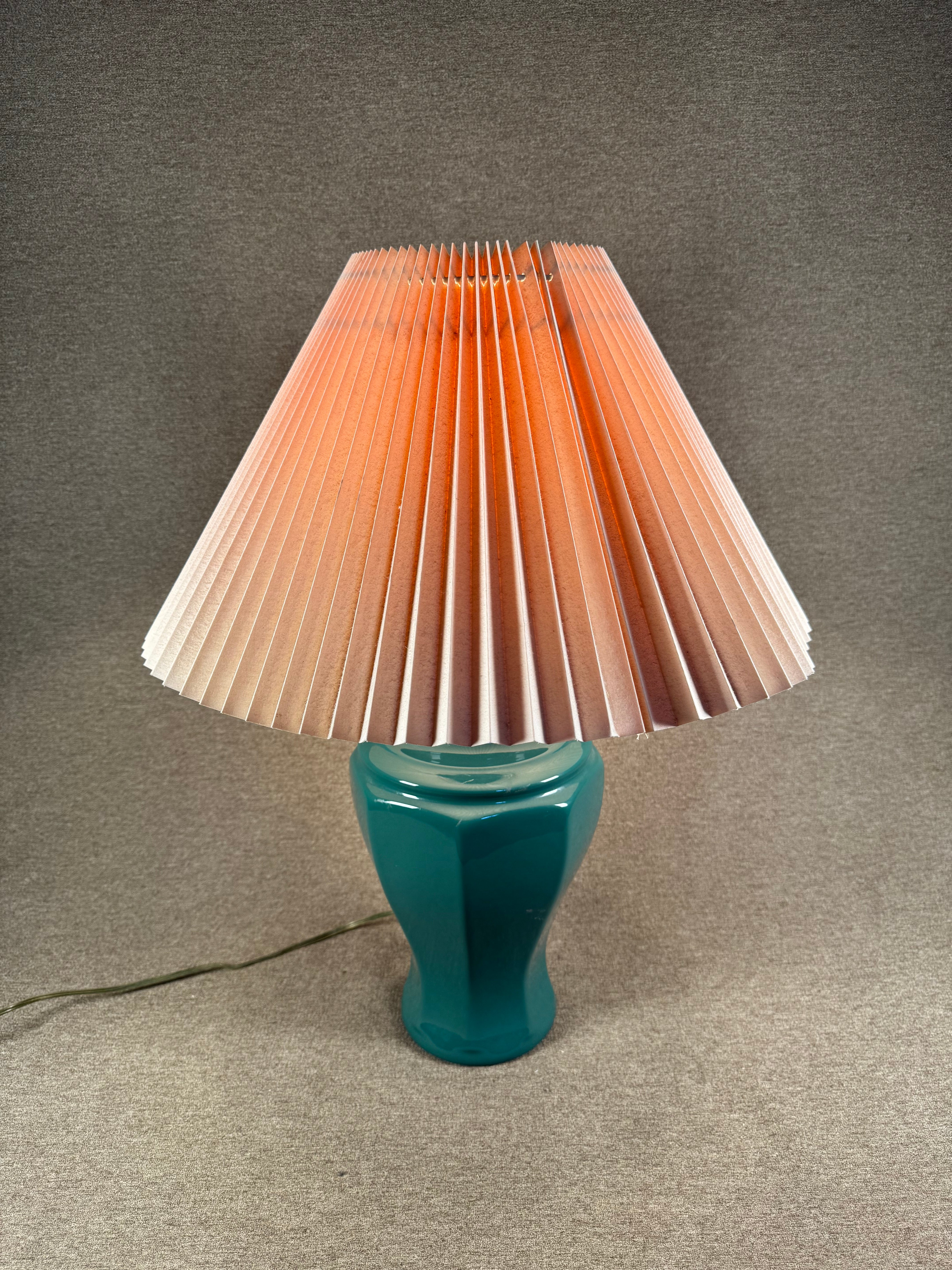 TT894