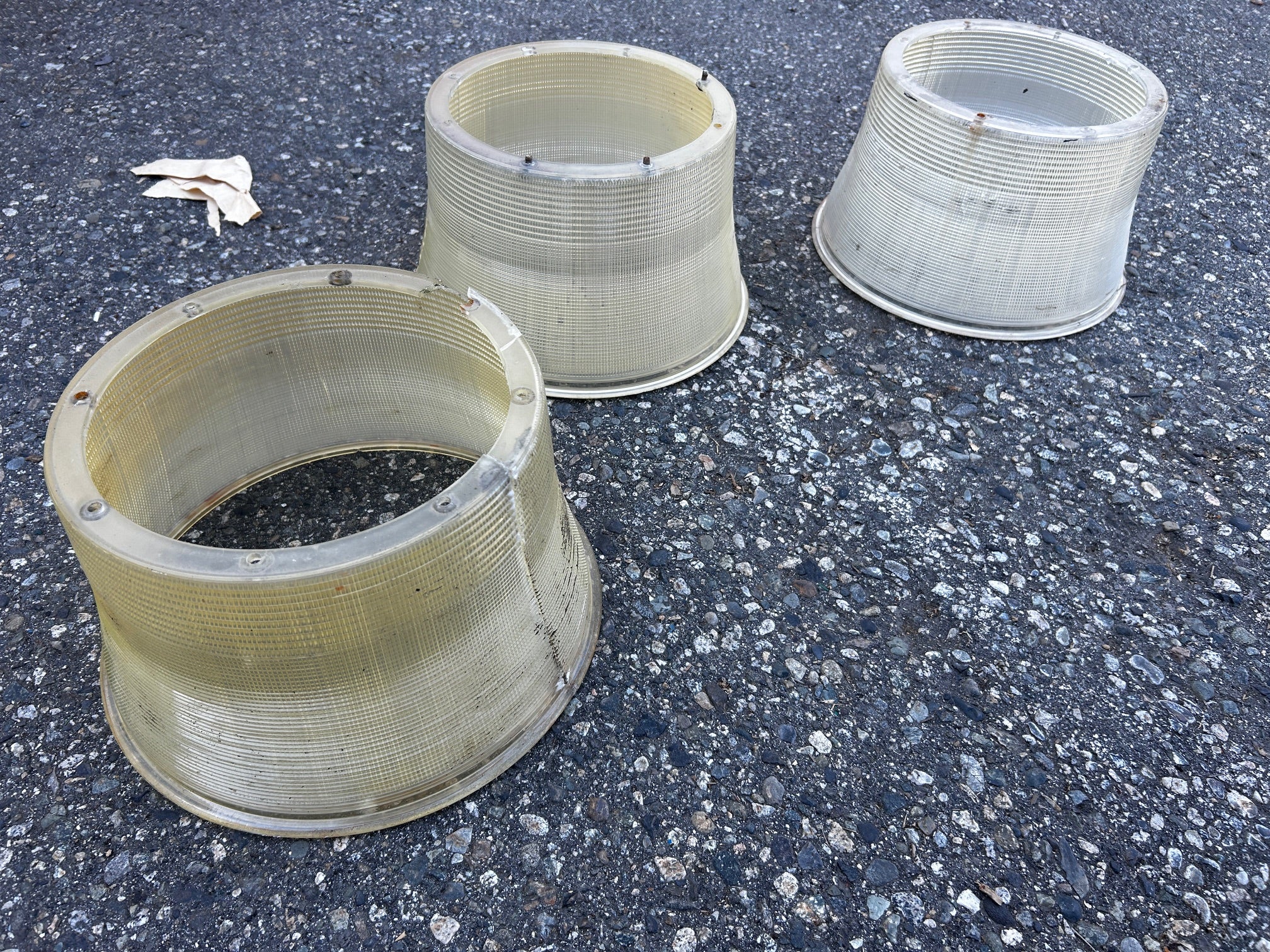 Acrylic holophane light diffusers x6