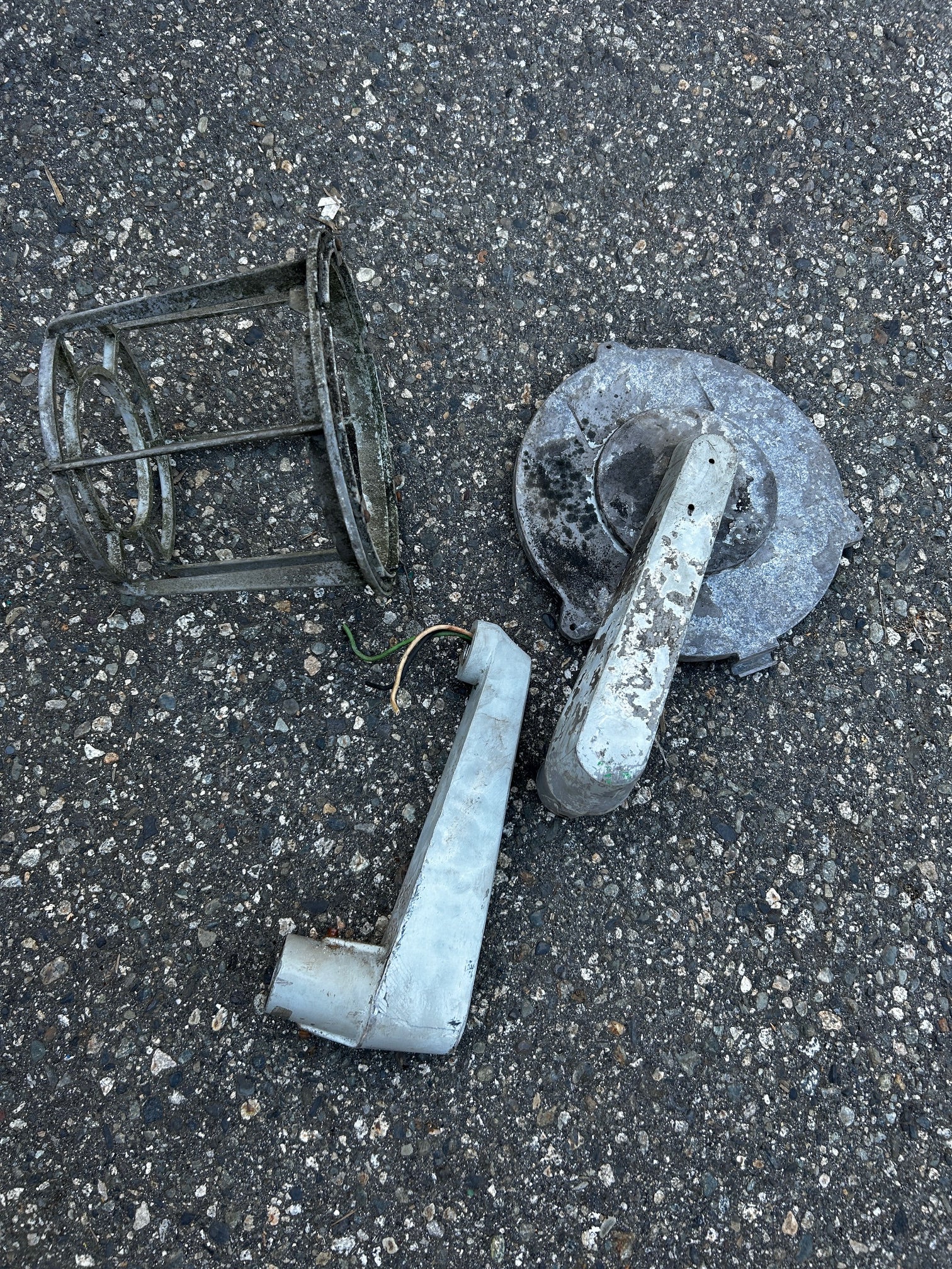 Street lights heads - hardware