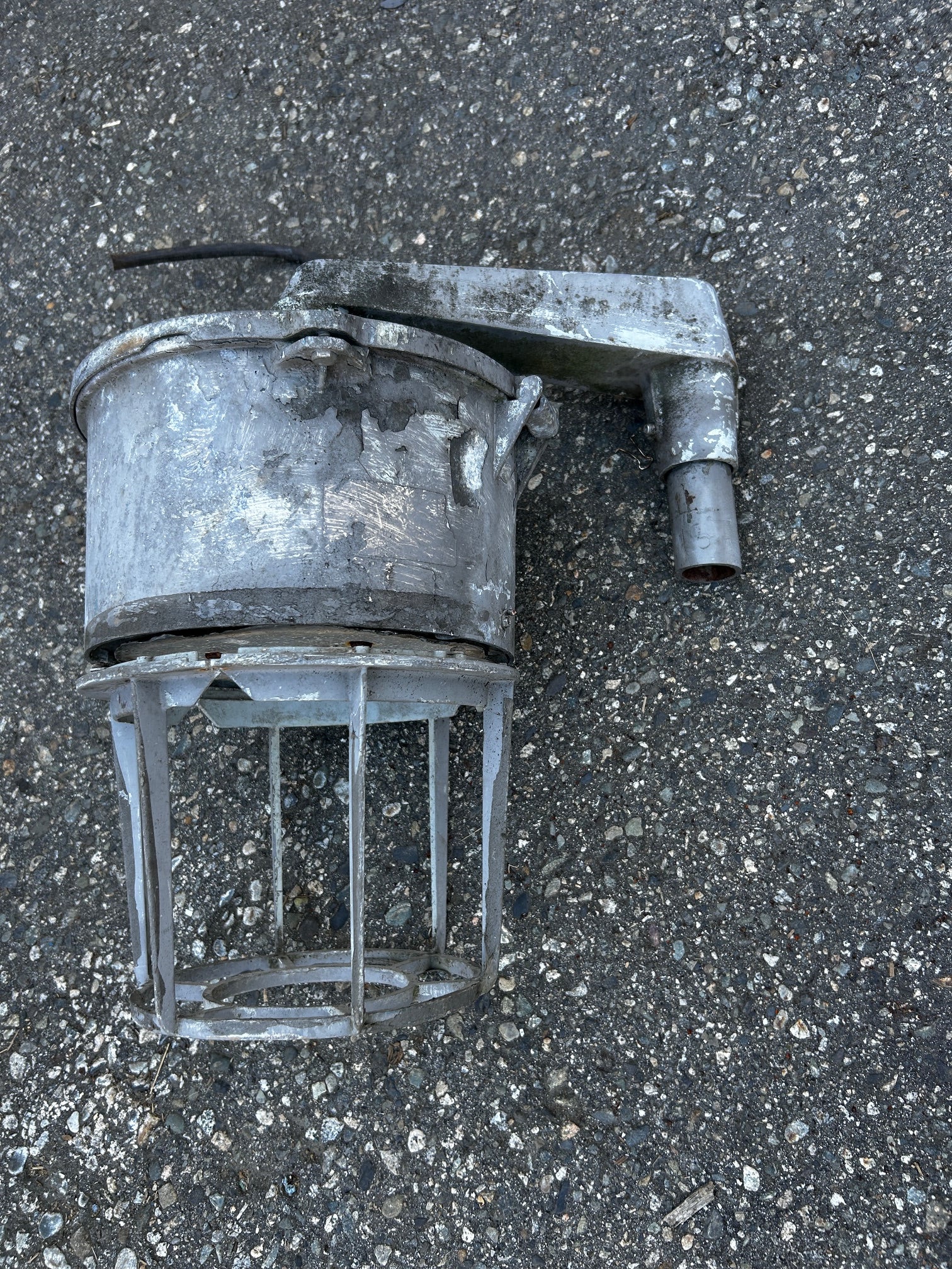 Street lights heads - hardware