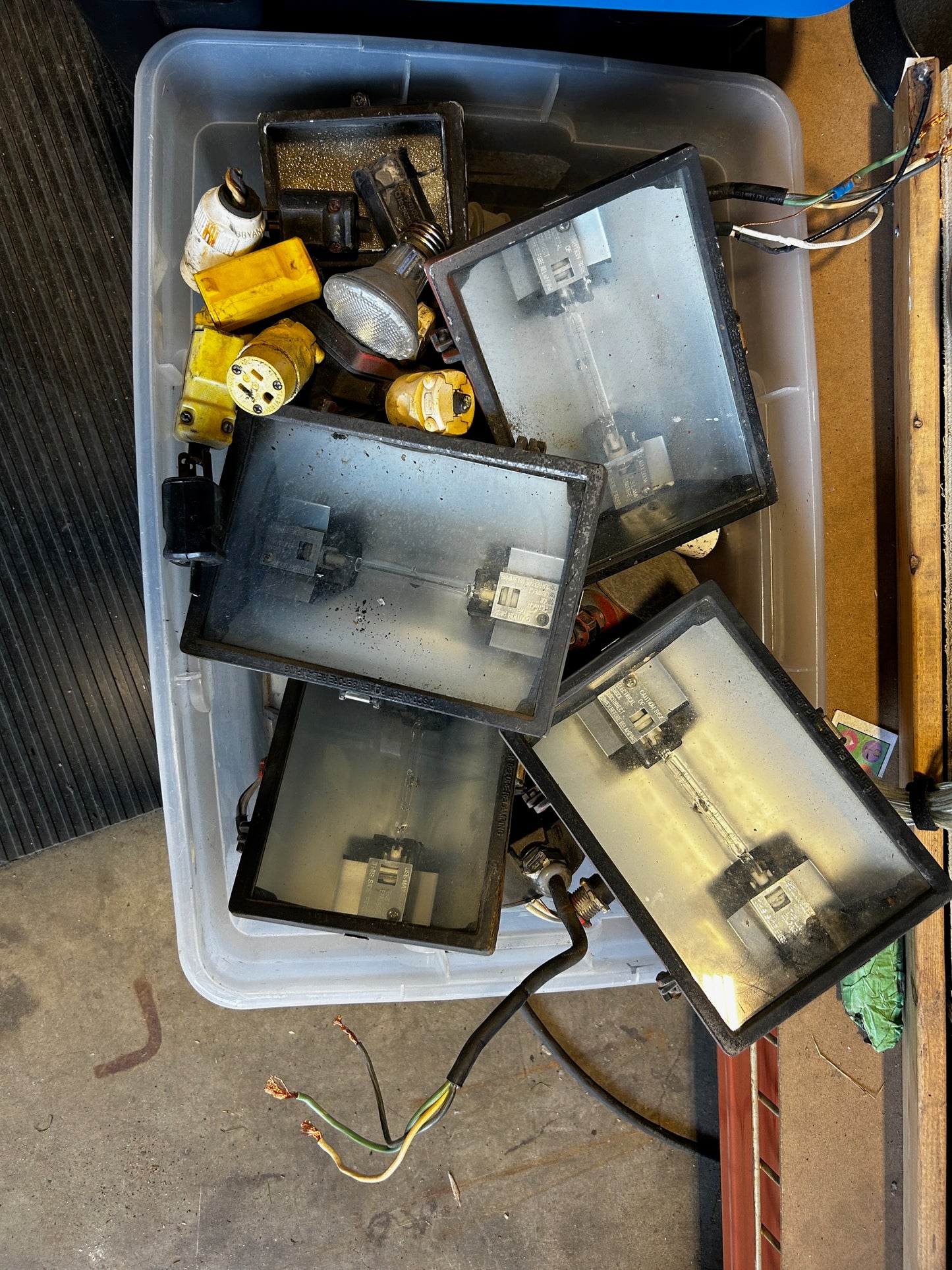 Bin with Halogen heads plus boxes and plugs