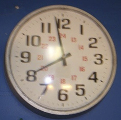 Clock008