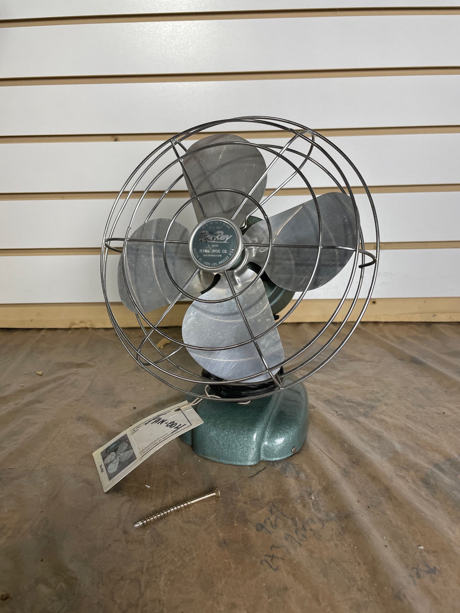 FAN004